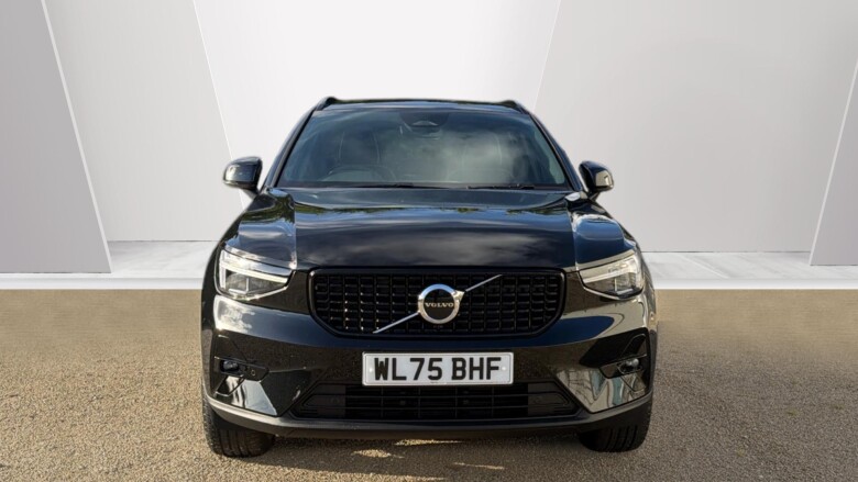 Volvo XC40 2.0 B3P Plus Dark 5dr Auto Petrol Estate
